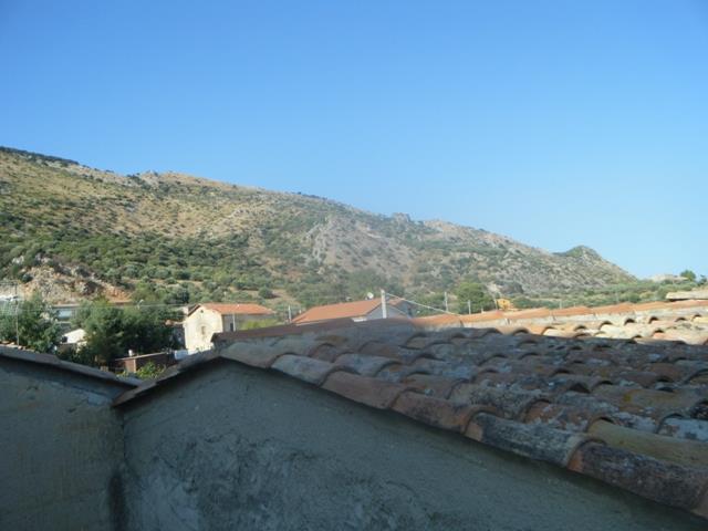 Image No.19-3 Bed Townhouse for sale