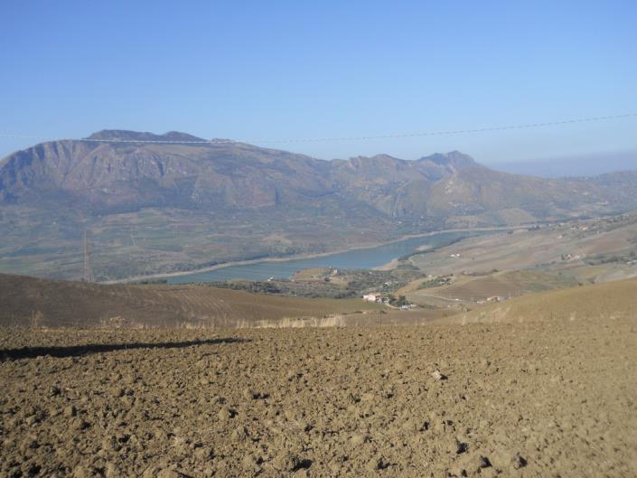 Image No.4-4 Bed Land for sale