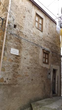 Image No.48-4 Bed Townhouse for sale