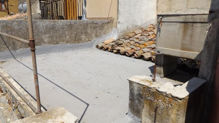 Image No.48-5 Bed Townhouse for sale