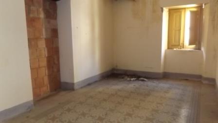 Image No.22-2 Bed Townhouse for sale