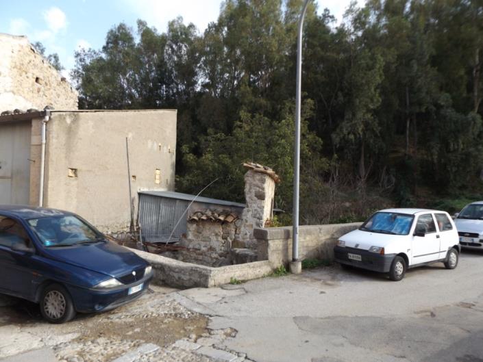 Image No.5-1 Bed Townhouse for sale