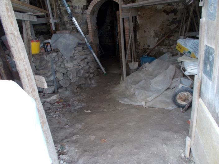 Image No.10-1 Bed Townhouse for sale