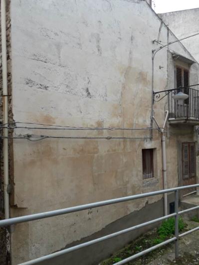 Image No.17-3 Bed Townhouse for sale