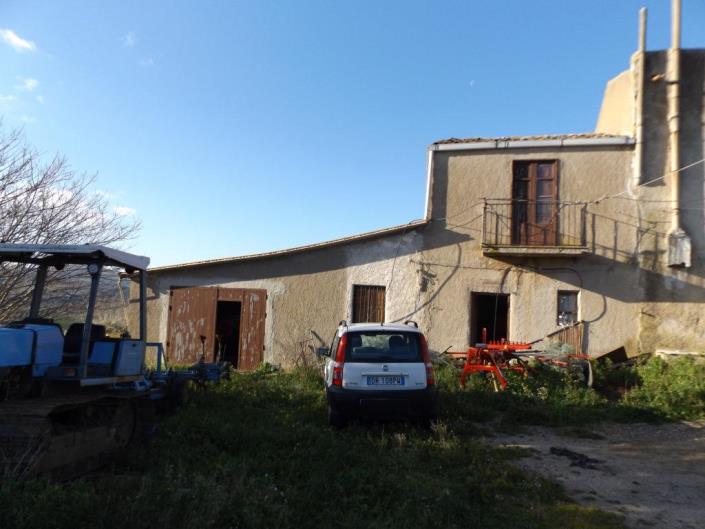 Image No.30-3 Bed Villa for sale