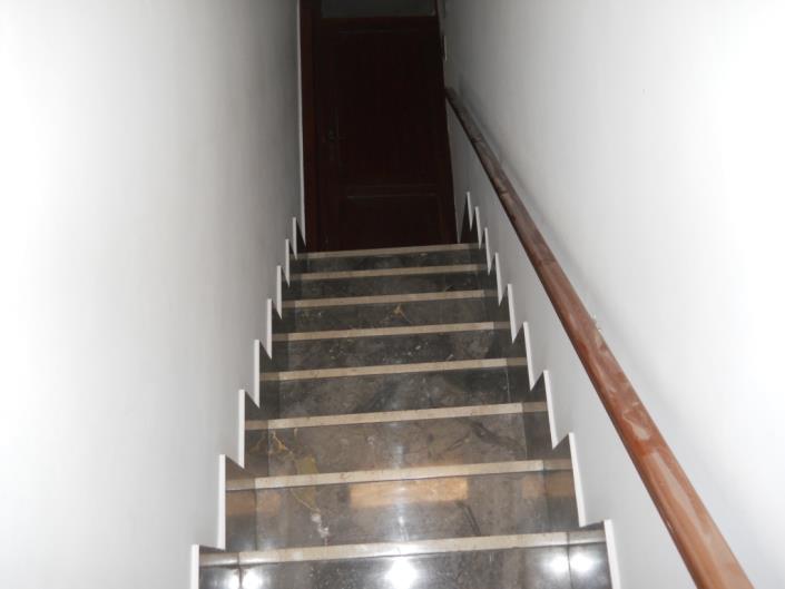 Image No.9-1 Bed Townhouse for sale