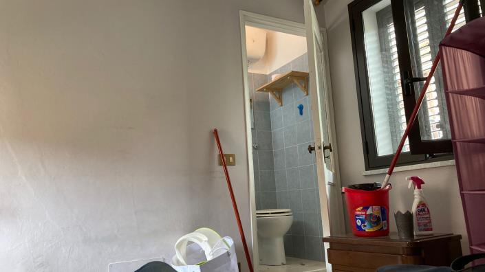 Image No.31-2 Bed Townhouse for sale