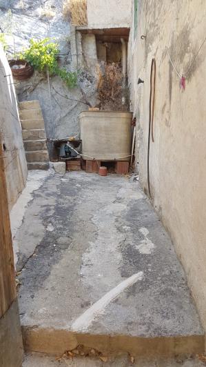 Image No.5-2 Bed Townhouse for sale