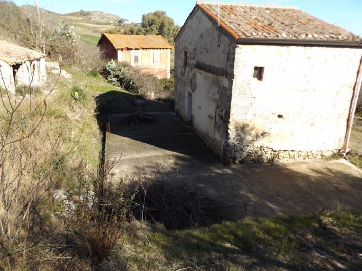 Image No.26-2 Bed Villa for sale