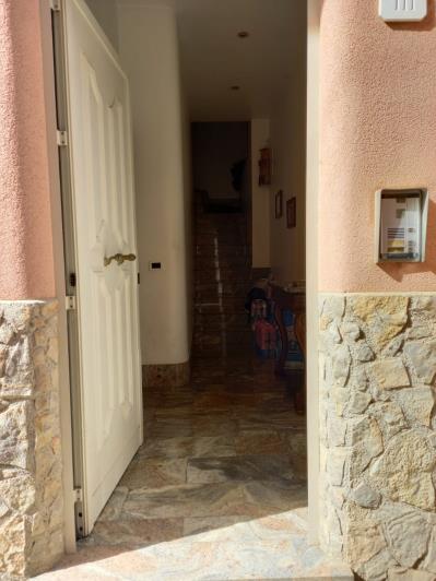 Image No.11-4 Bed Townhouse for sale