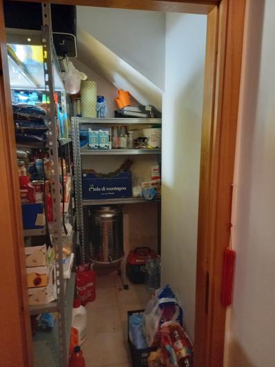 Image No.13-4 Bed Townhouse for sale