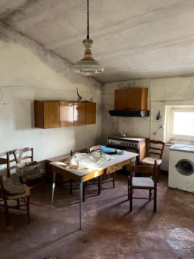 Image No.7-2 Bed House for sale