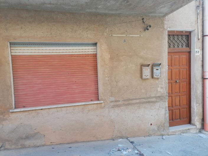 Image No.2-3 Bed House for sale