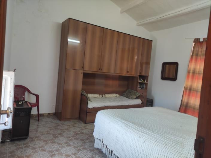 Image No.6-2 Bed House for sale