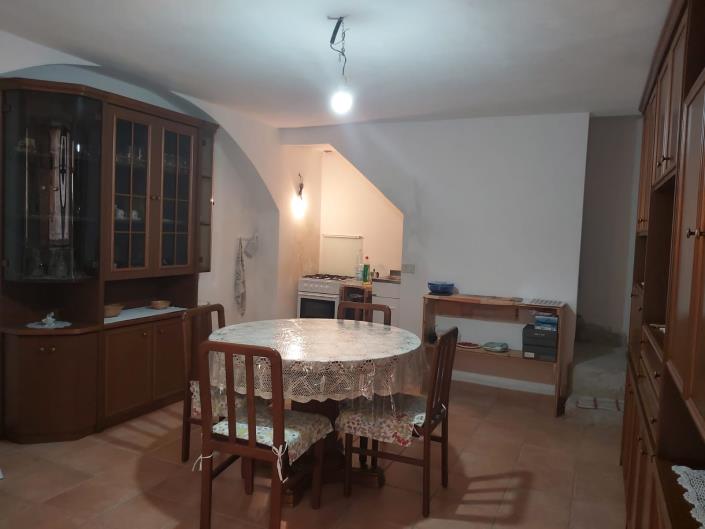 Image No.14-3 Bed House for sale