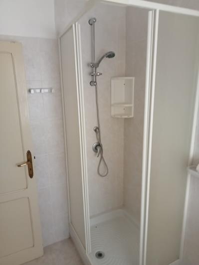 Image No.13-2 Bed House for sale