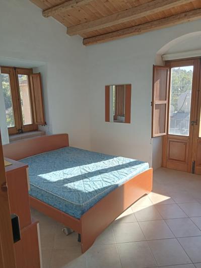 Image No.12-3 Bed House for sale