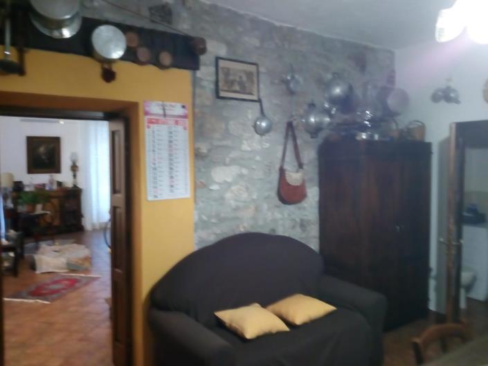 Image No.12-3 Bed House for sale