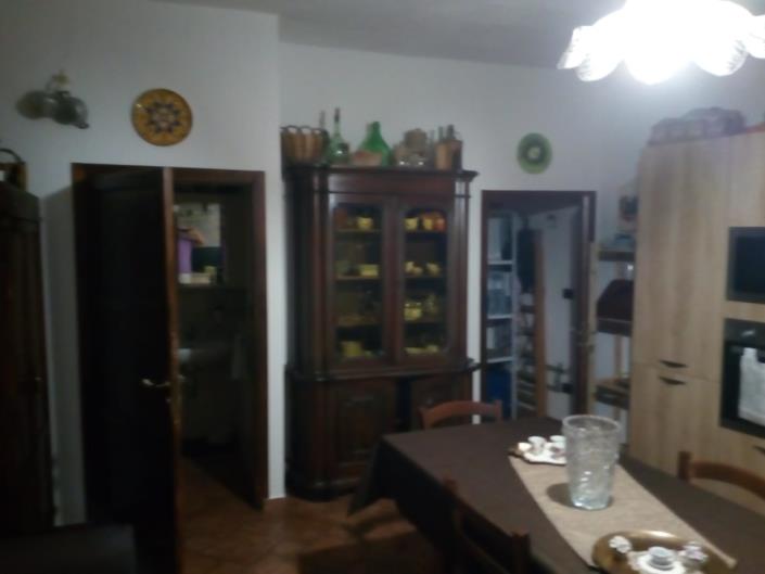 Image No.13-3 Bed House for sale