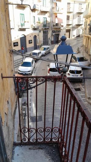 Image No.12-3 Bed House for sale