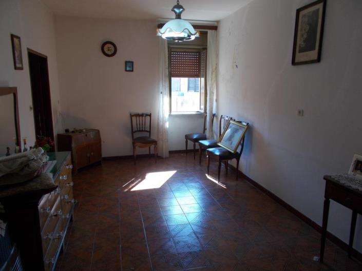 Image No.21-2 Bed House for sale