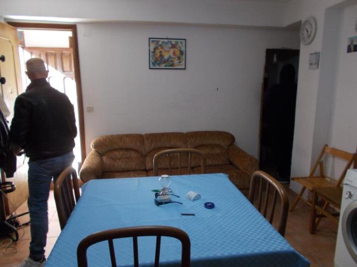 Image No.10-2 Bed House for sale