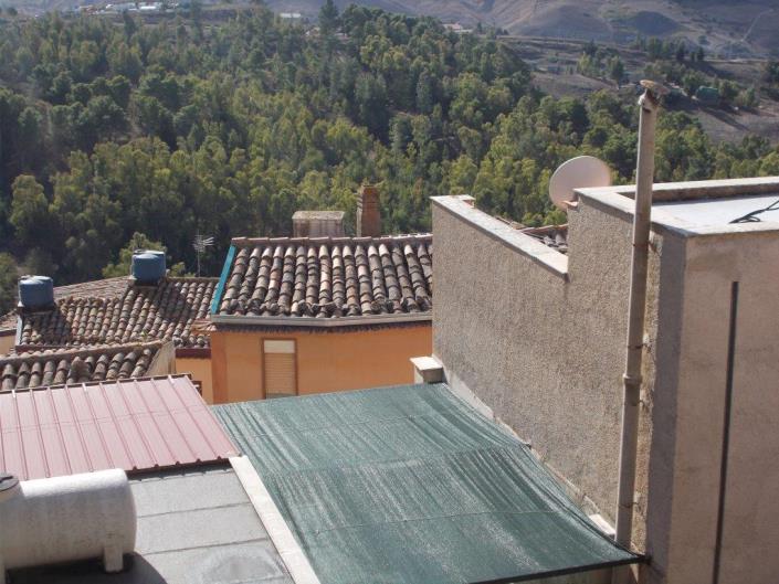 Image No.19-2 Bed House for sale