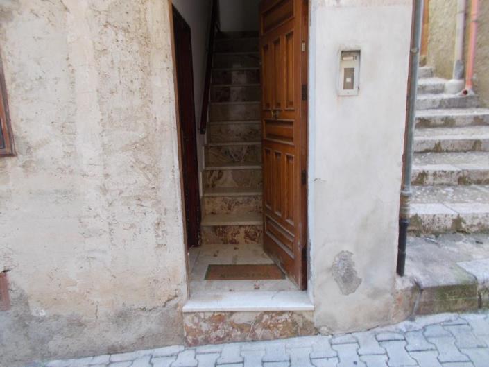 Image No.4-3 Bed House for sale