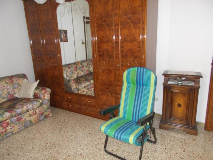 Image No.27-3 Bed House for sale