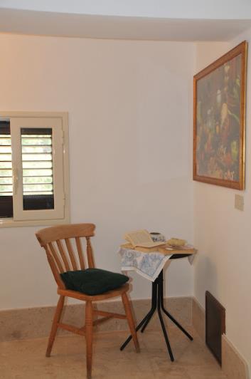 Image No.6-2 Bed House for sale