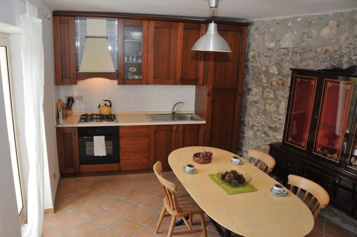 Image No.7-2 Bed House for sale