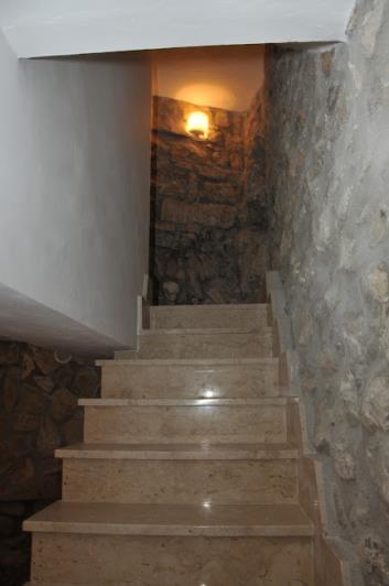 Image No.15-2 Bed House for sale