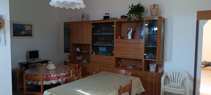 Image No.9-2 Bed House/Villa for sale