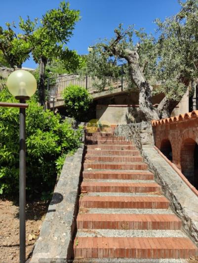 Image No.11-3 Bed Villa for sale