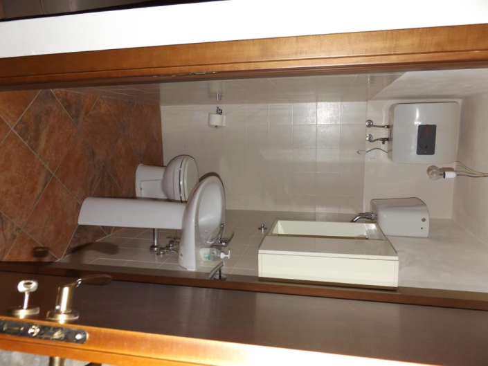 Image No.15-2 Bed House for sale