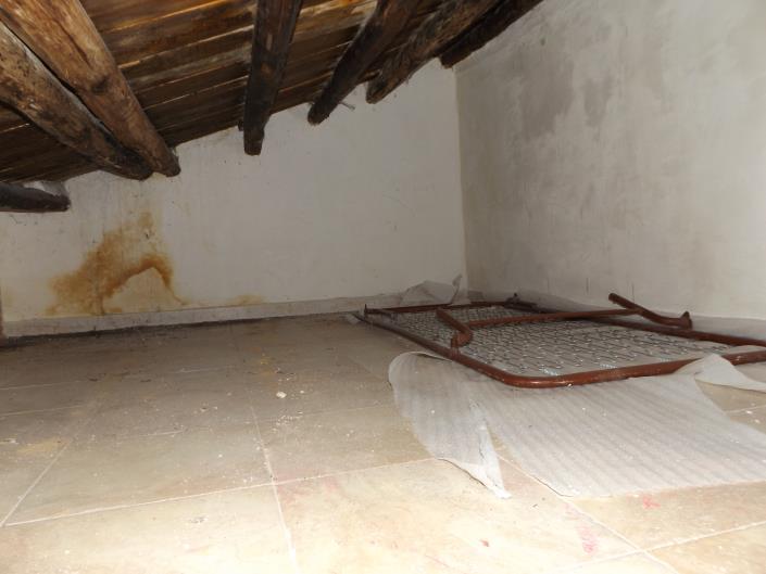 Image No.10-1 Bed House for sale