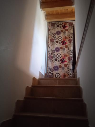 Image No.5-2 Bed House for sale