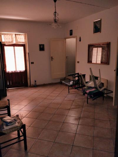 Image No.2-3 Bed House for sale