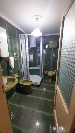 Image No.2-4 Bed House for sale