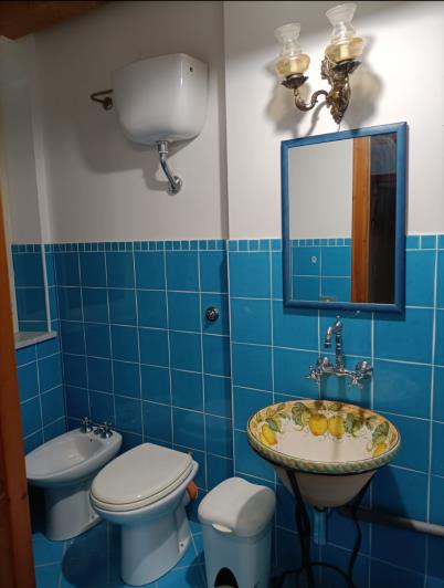 Image No.15-4 Bed House for sale