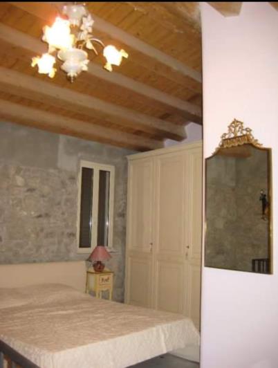 Image No.23-4 Bed House for sale