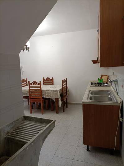 Image No.27-4 Bed House for sale