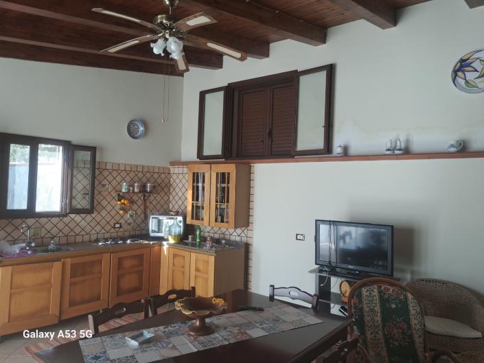 Image No.9-2 Bed House/Villa for sale