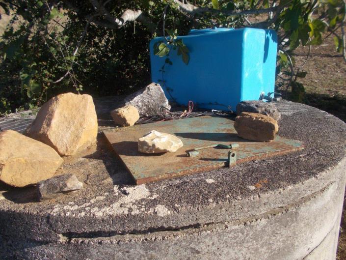 Image No.30-3 Bed Land for sale