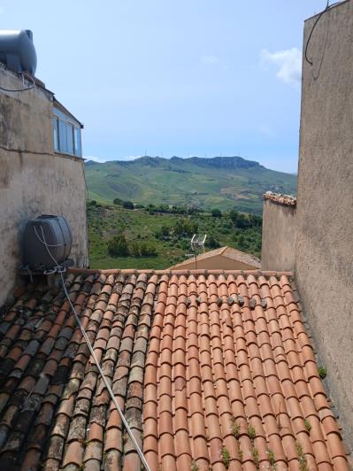 Image No.10-3 Bed Townhouse for sale