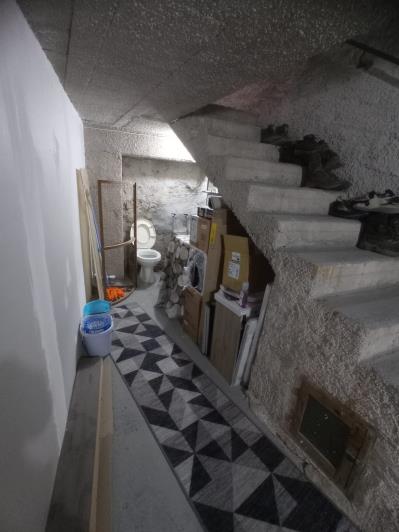 Image No.11-1 Bed House for sale