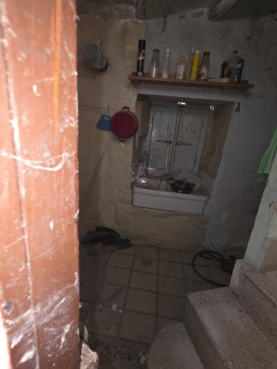 Image No.13-2 Bed House for sale