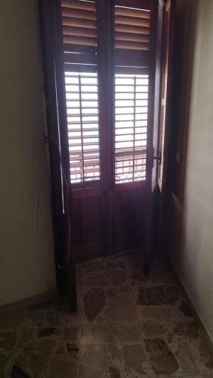 Image No.26-3 Bed House for sale