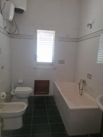 Image No.18-4 Bed Villa for sale