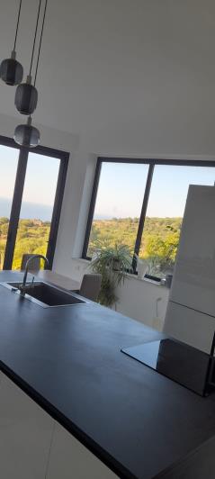 Image No.10-6 Bed Villa for sale